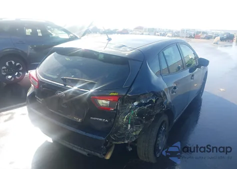 2020 Subaru Impreza 5-Door z USA, uszkodzony, nr VIN 4S3GTAB64L3719574